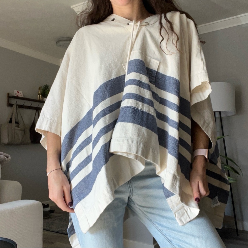 American Eagle Outfitters Cream and Blue Striped Tunic